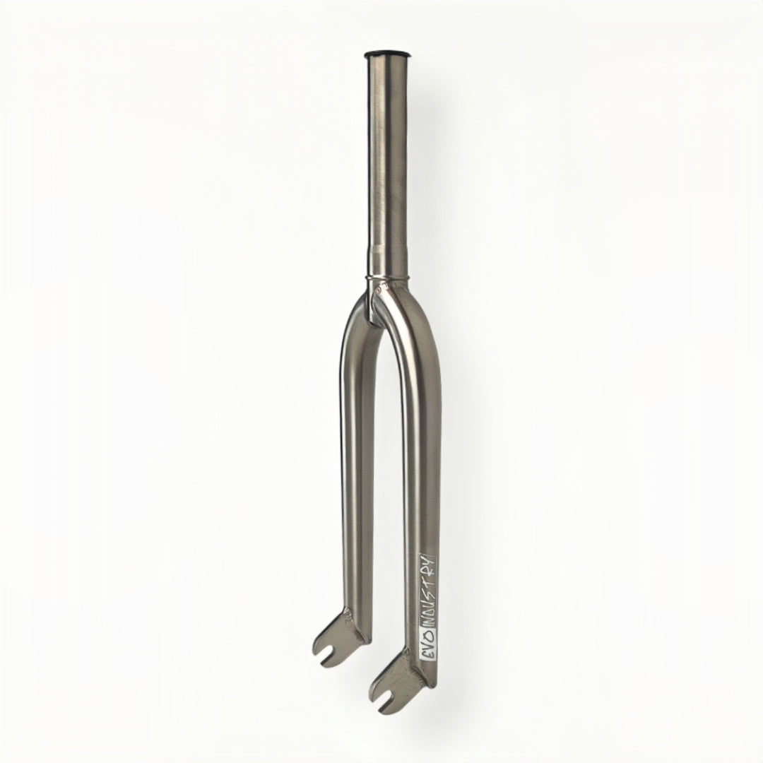 18" Titanium Fork