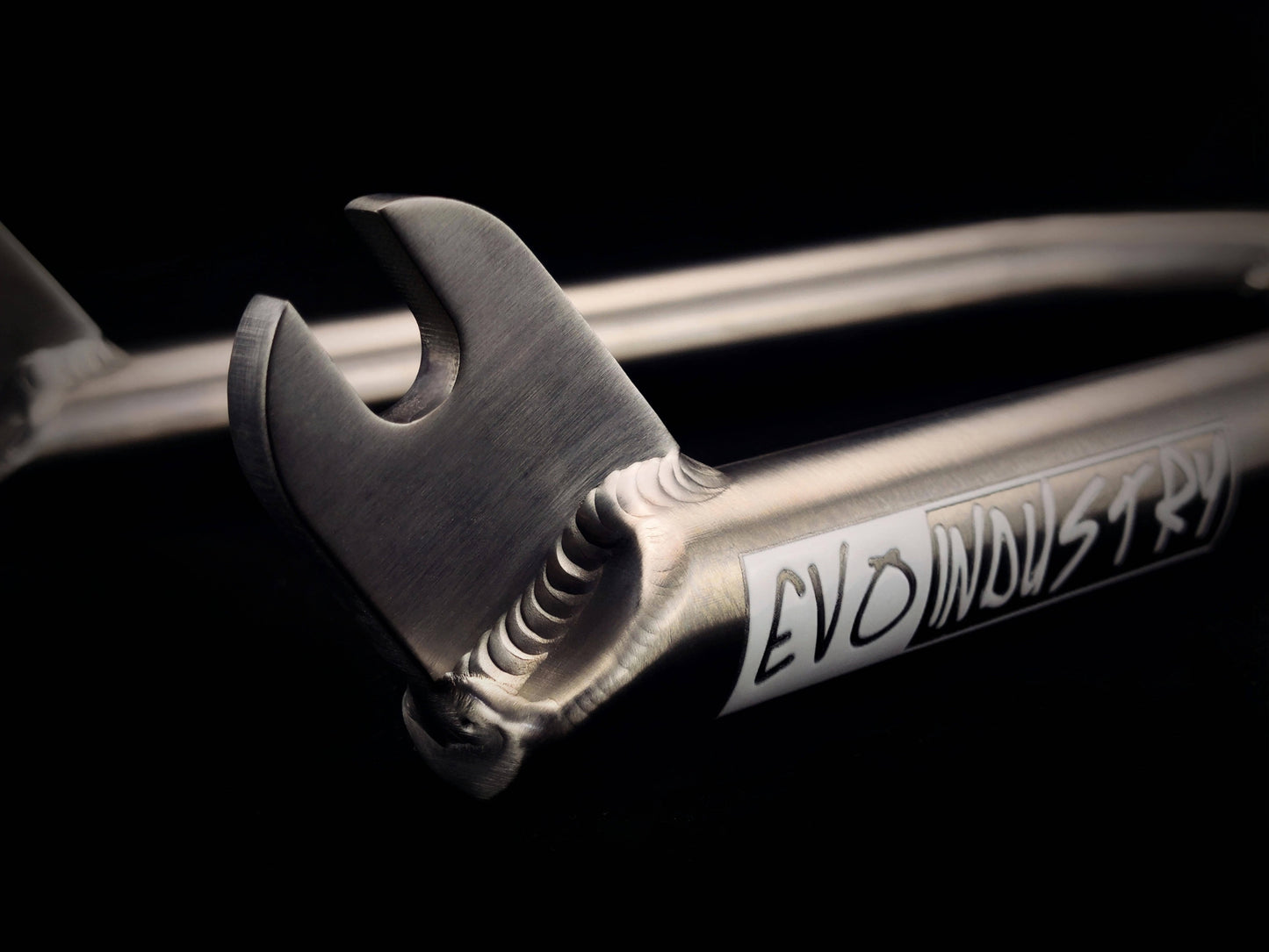 18" Titanium Fork